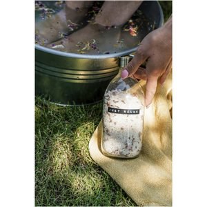 WELLmark 126307 - Relaksująca Sól Kąpielowa z Różą 500 ml